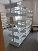bibliotheque-SRA-etageres-2