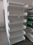 bibliotheque-SRA-etageres-5